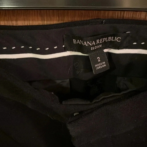 Banana Republic Black Sloan Pant Size 2 - Picture 3 of 7